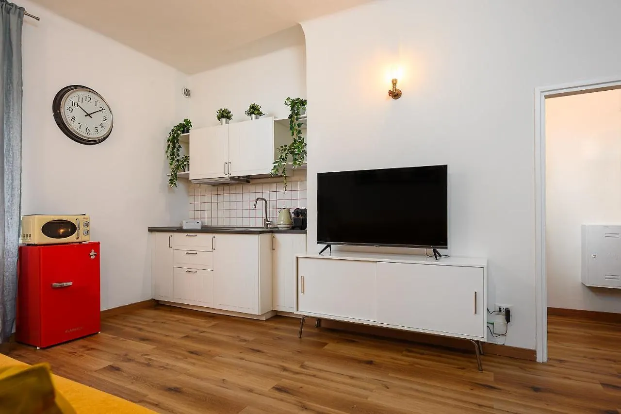 Tito Livio 35 - Monolocale Cool Apartment Milan
